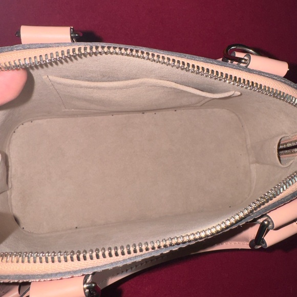 Louis Vuitton Alma BB Epi Shoulder Bag Pink - Picture 10 of 12